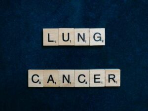 Scientists find air pollution may trigger lung cancer